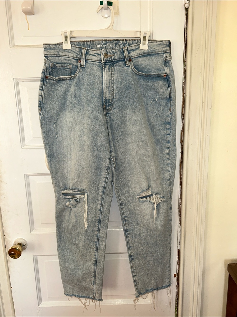 Old Navy Light Blue Distressed Straight Leg Jeans